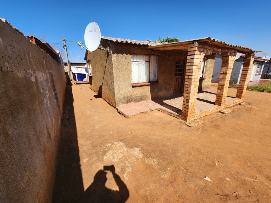 2 Bedroom Property for Sale in Khuma North West